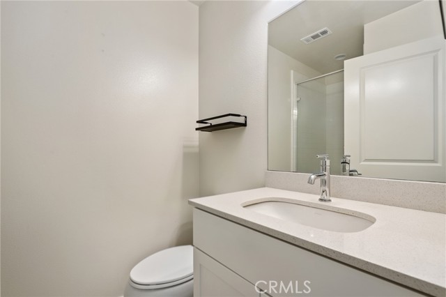 MLS #OC25199300 image #25