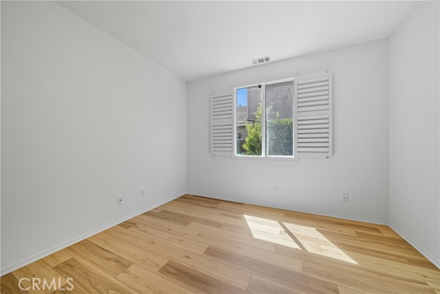 MLS #OC25199328 image #26