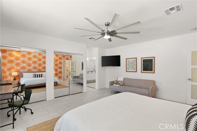 MLS #OC25199426 image #30