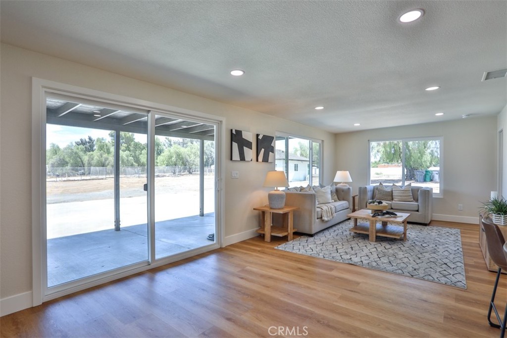 MLS #OC25199633 image #22