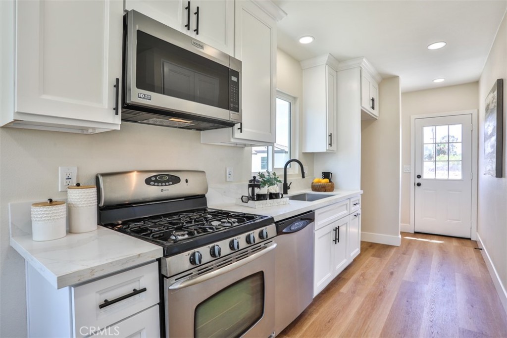 MLS #OC25199633 image #61