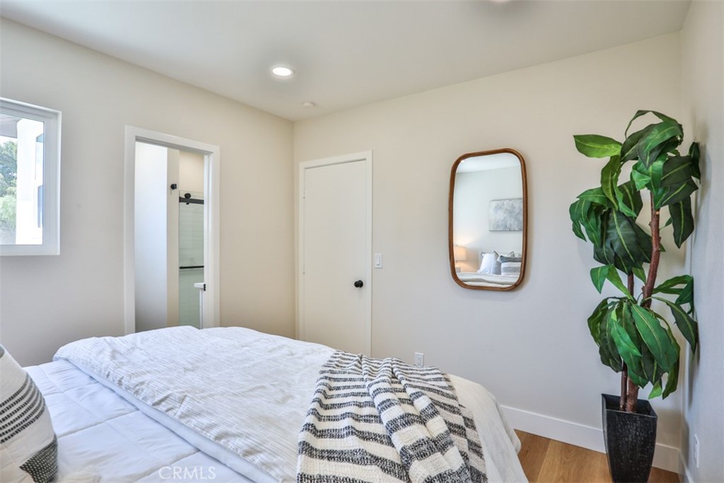 MLS #OC25199633 image #67