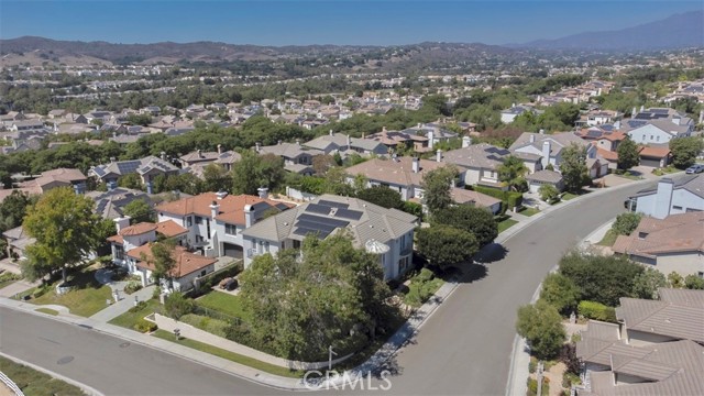 MLS #OC25199795 image #2