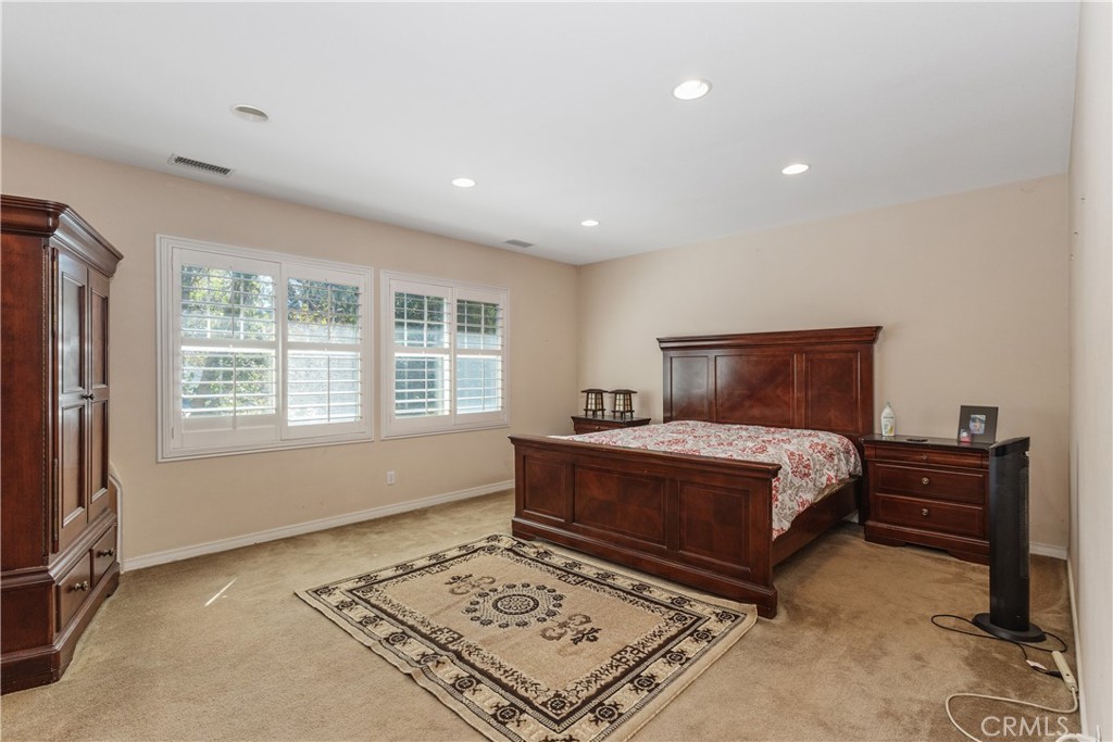 MLS #OC25199931 image #15