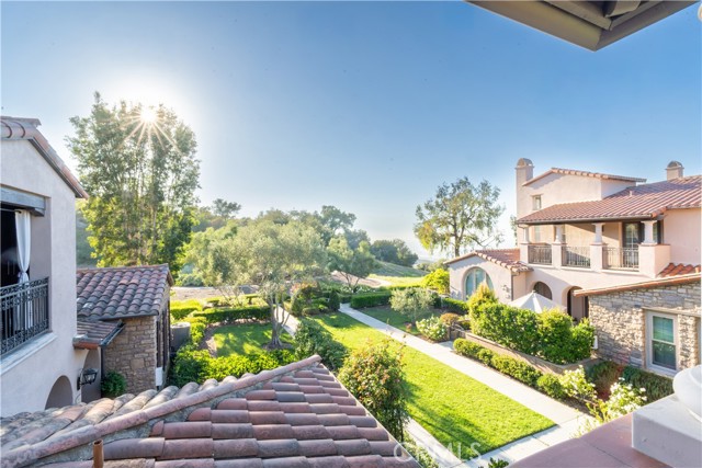 MLS #OC25199946 image #17