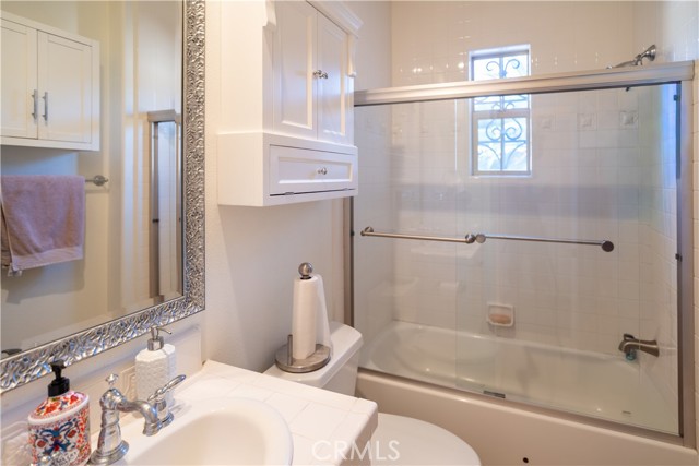 MLS #OC25199946 image #31