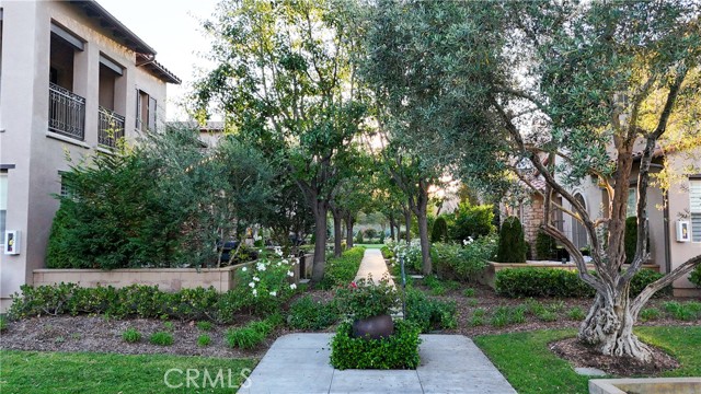 MLS #OC25199946 image #35