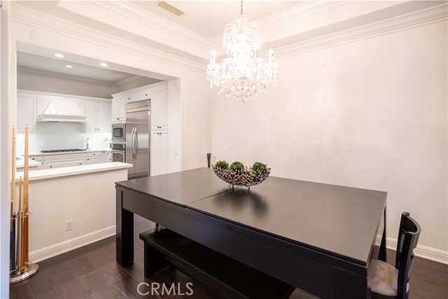 MLS #OC25199946 image #8