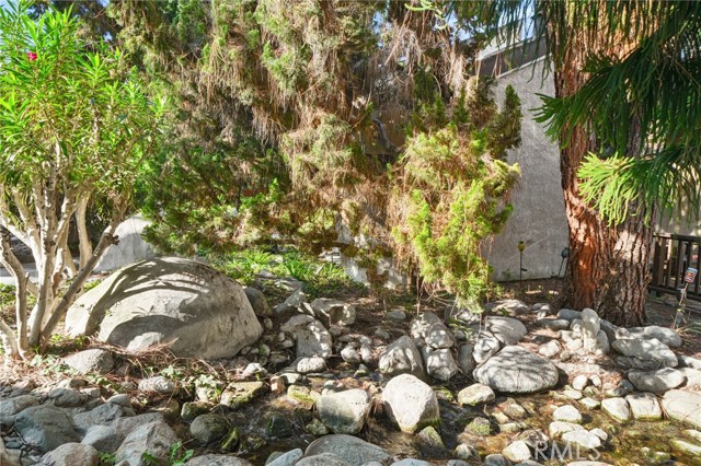 MLS #OC25200040 image #27