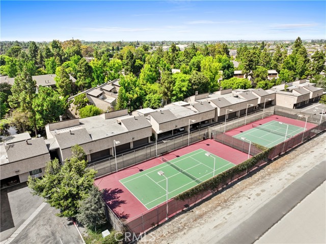 MLS #OC25200040 image #31