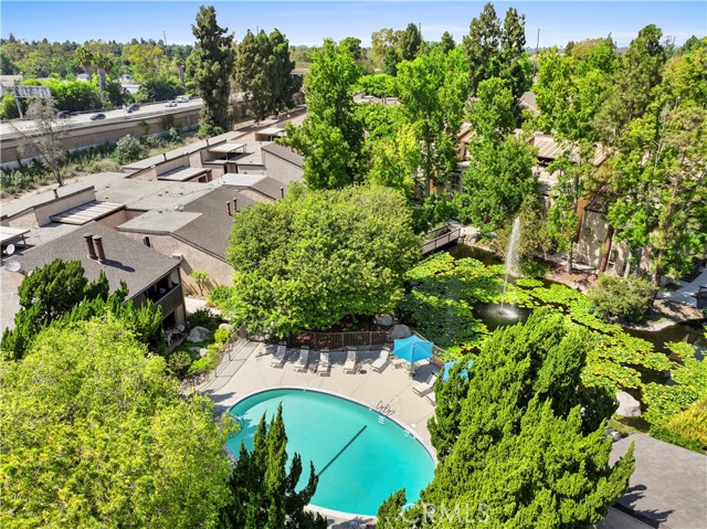 MLS #OC25200040 image #36