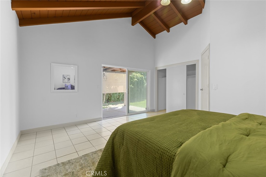 MLS #OC25200068 image #22