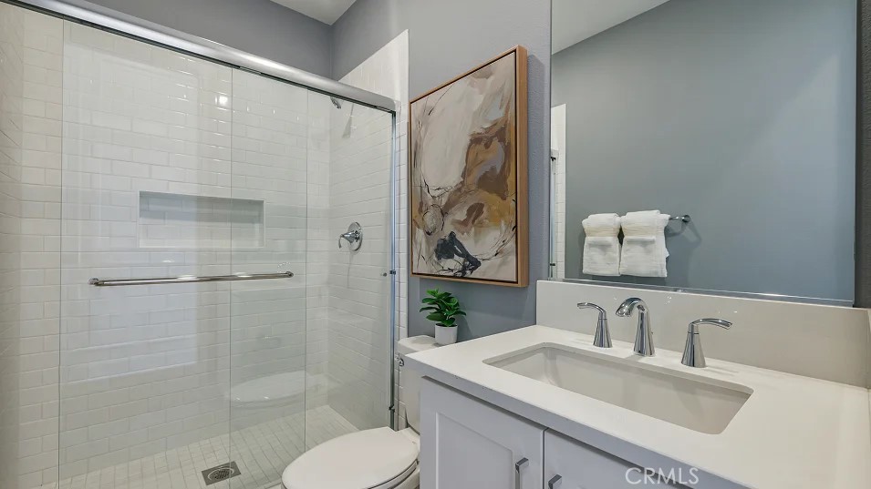 MLS #OC25200142 image #18