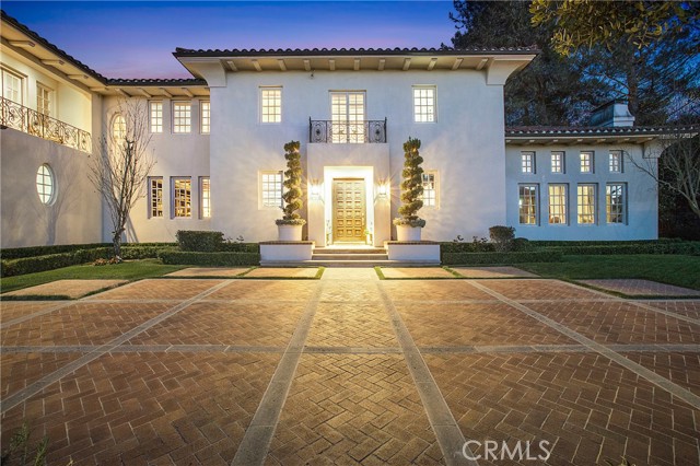 MLS #OC25200455 img 1