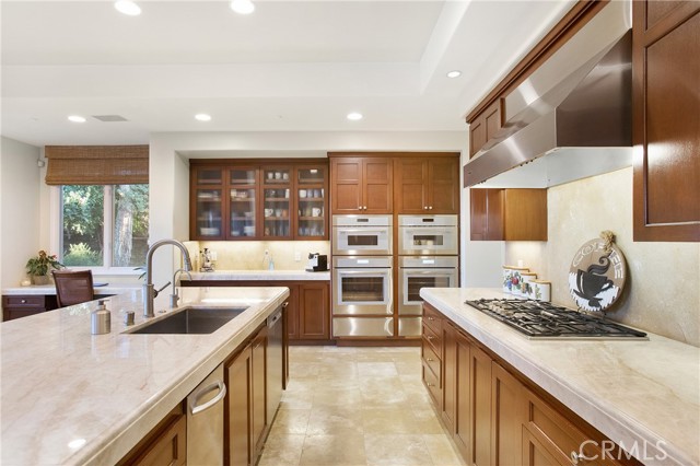 MLS #OC25200455 img 14