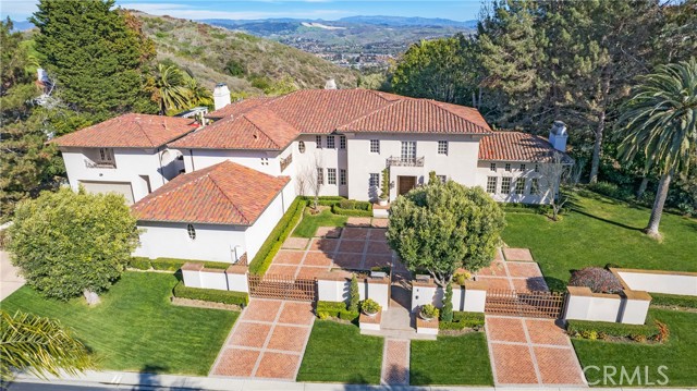 MLS #OC25200455 img 40