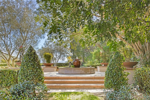 MLS #OC25200455 img 41