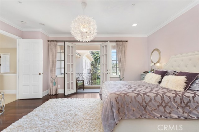 MLS #OC25200455 img 42