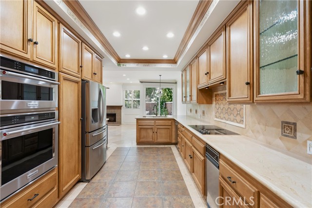 MLS #OC25200507 image #18