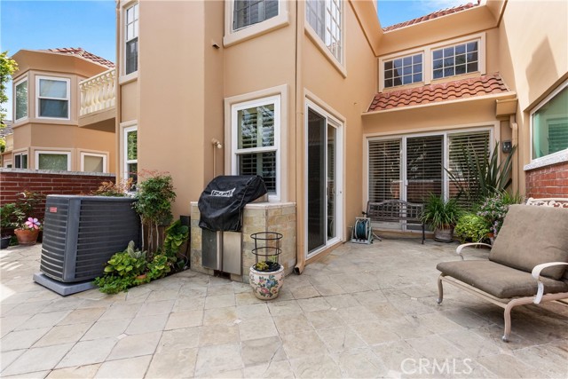 MLS #OC25200507 image #20