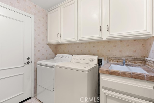 MLS #OC25200507 image #24