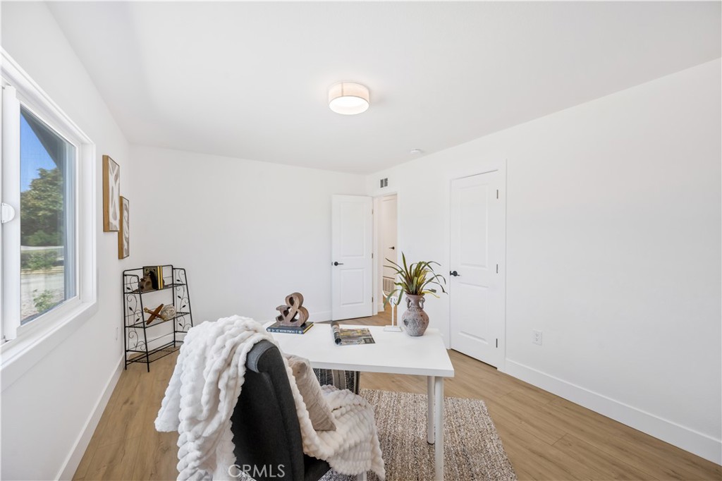 MLS #OC25200560 image #16