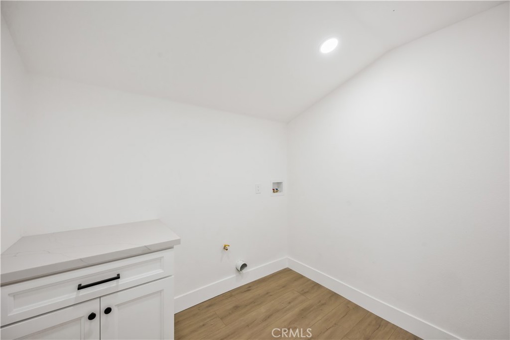 MLS #OC25200560 image #20