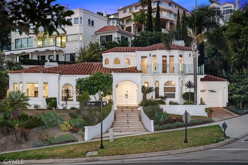 MLS #OC25200585 image #40