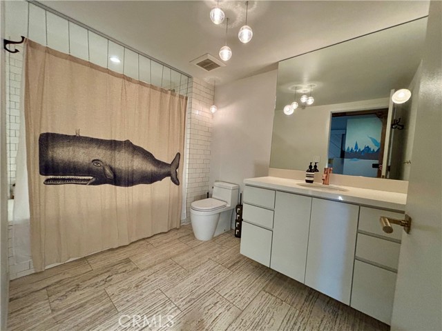 MLS #OC25200682 image #18