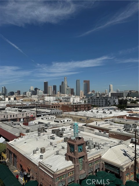 MLS #OC25200682 image #26