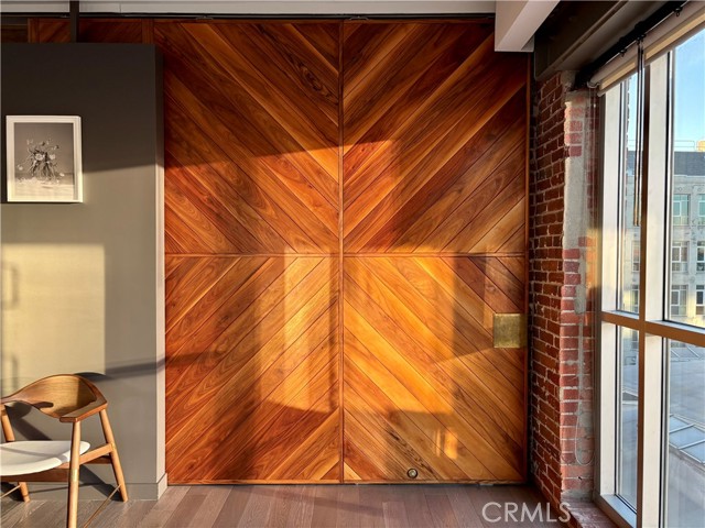 MLS #OC25200682 image #7