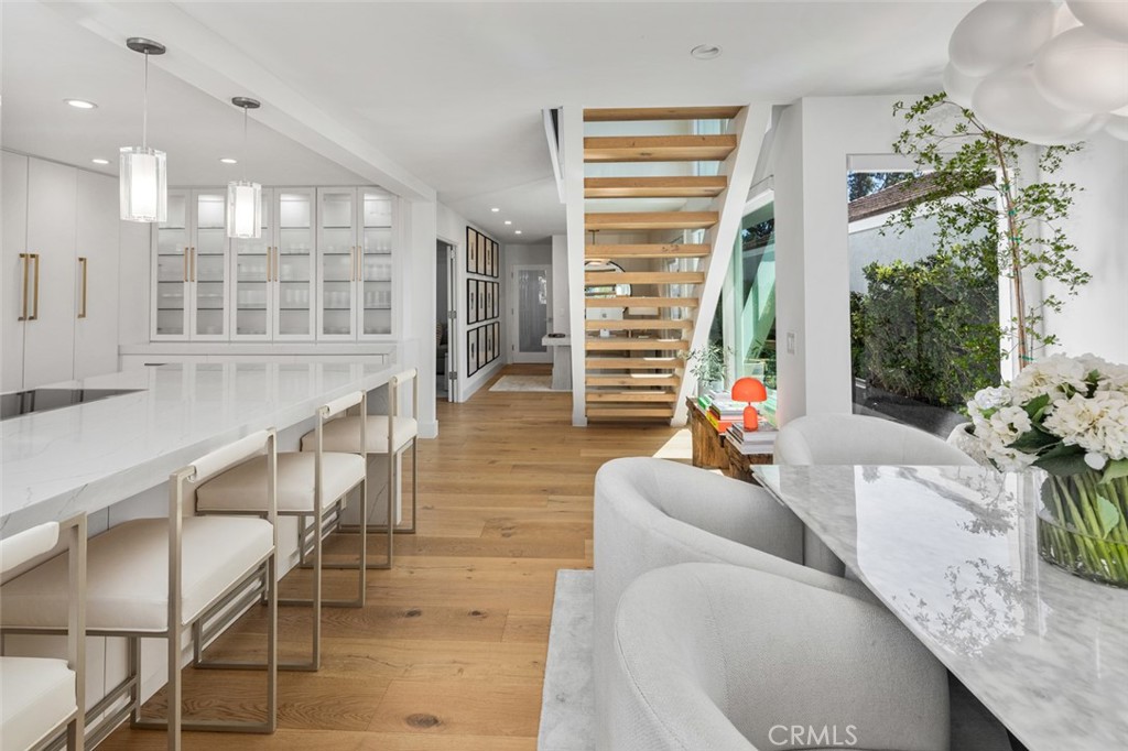 MLS #OC25200703 image #10