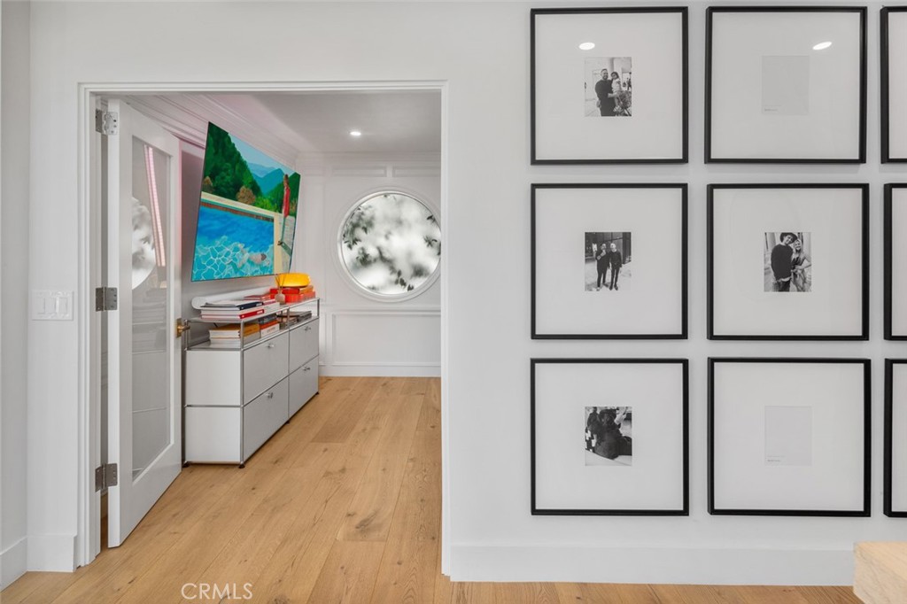 MLS #OC25200703 image #14