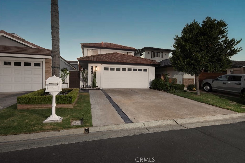 MLS #OC25200703 image #39