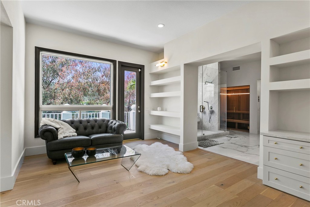 MLS #OC25200714 image #25