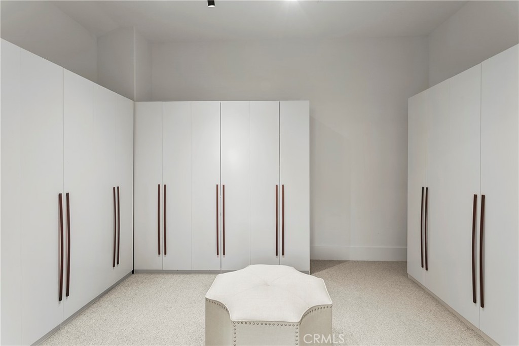 MLS #OC25200714 image #46