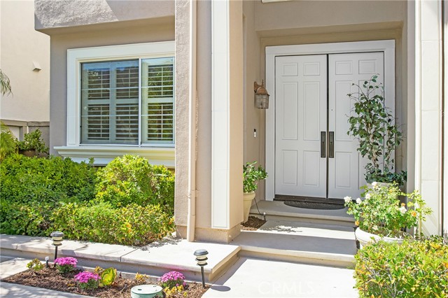 MLS #OC25200986 image #4