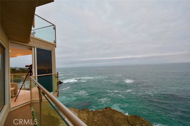 MLS #OC25201039 image #11