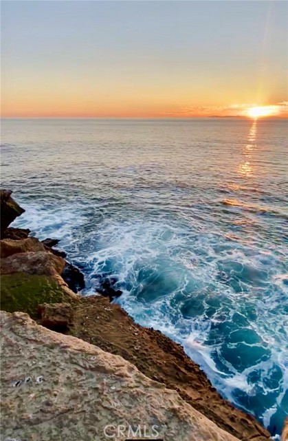 MLS #OC25201039 image #24