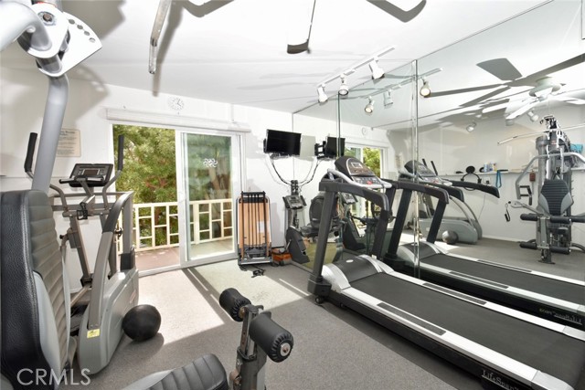 MLS #OC25201039 image #31