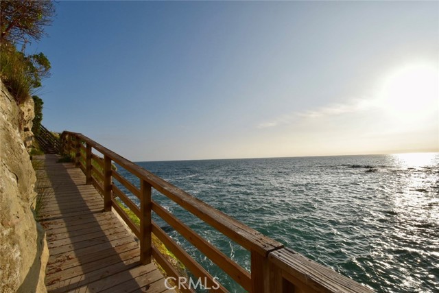 MLS #OC25201039 image #35