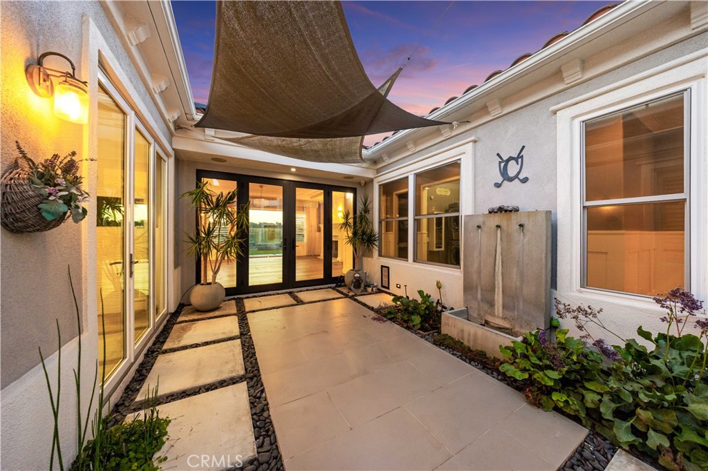 MLS #OC25201046 image #8