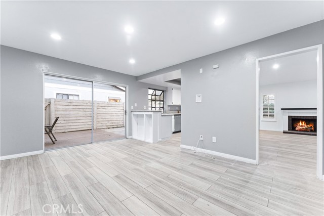 MLS #OC25201075 image #7