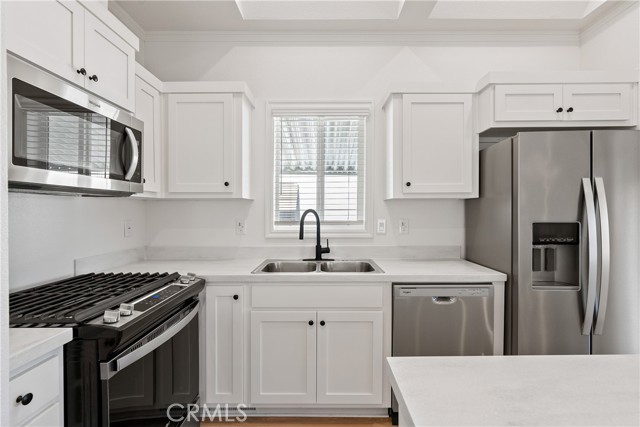 MLS #OC25201184 image #14