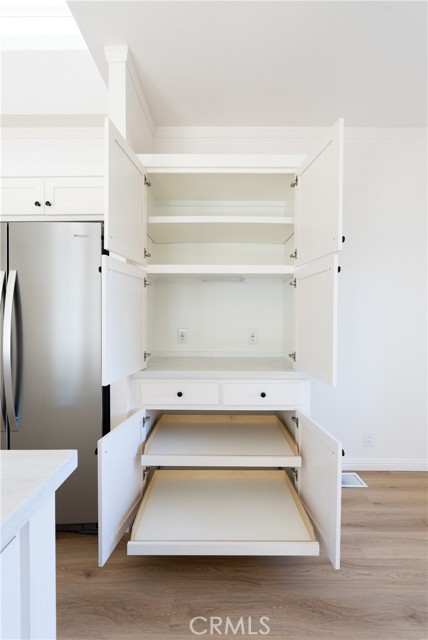 MLS #OC25201184 image #18