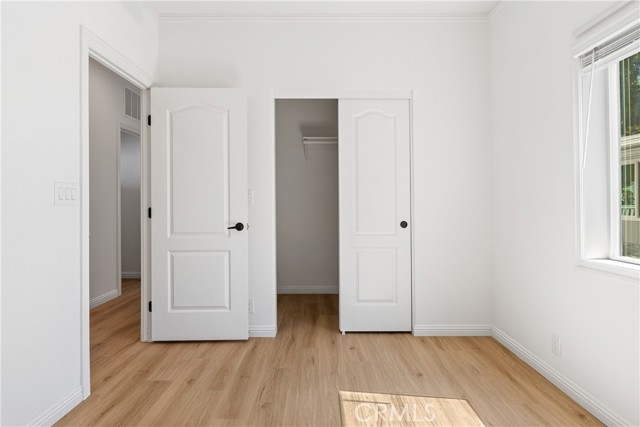 MLS #OC25201184 image #23