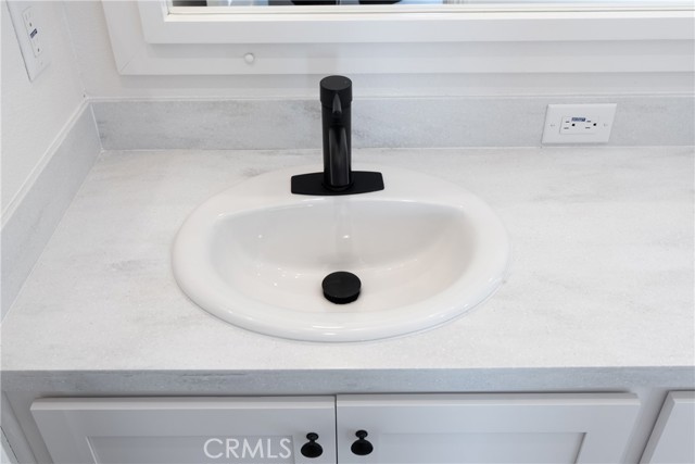 MLS #OC25201184 image #31