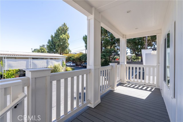 MLS #OC25201184 image #7