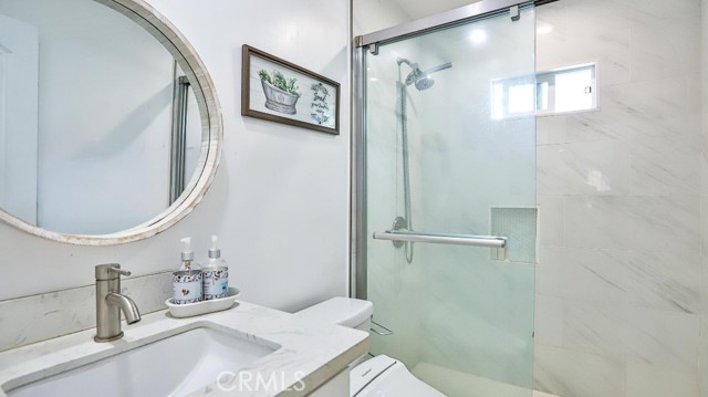 MLS #OC25201199 image #15