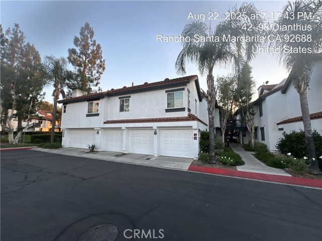 MLS #OC25201210 image #0